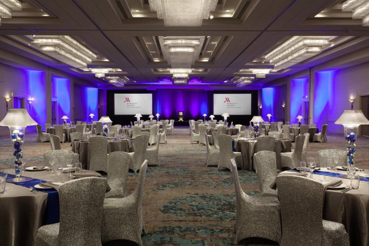 Hilton Beachfront Resort & Spa Hilton Head Island Bagian luar foto The ballroom at the Marriott Marquis